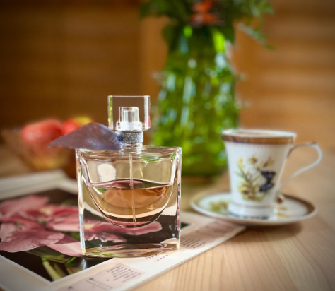 La Vie est Belle Eau De Parfum